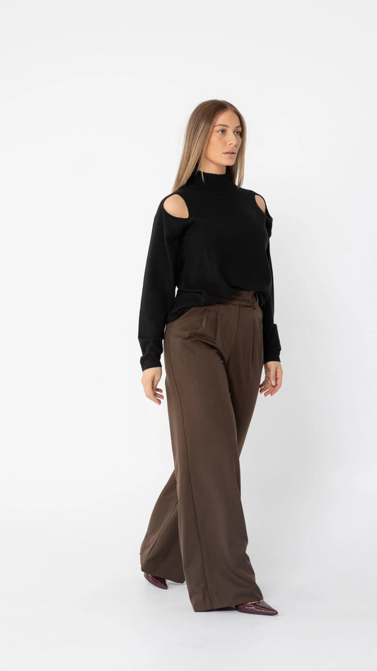 The Gap Soft Knit in Black - alternate view