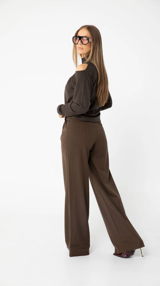 The Gap Soft Knit in Chocolate - alternate view