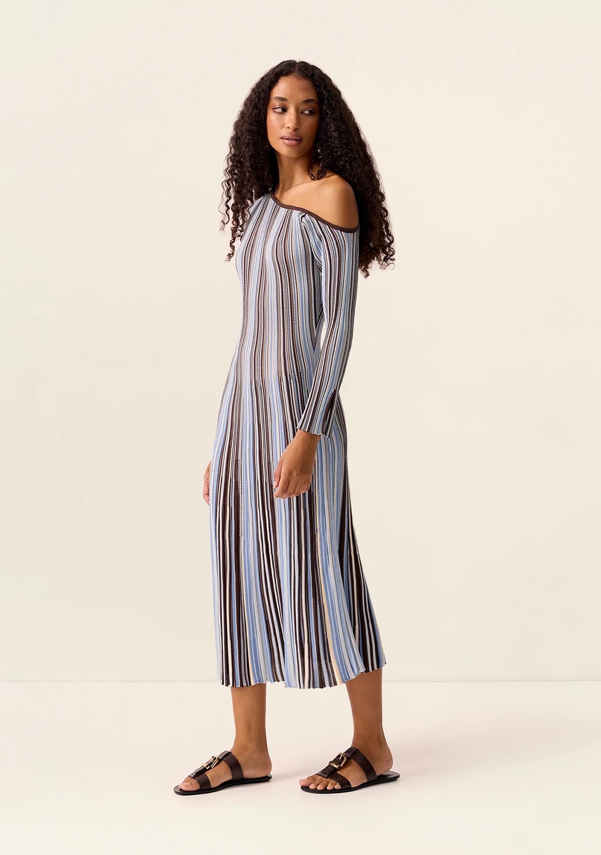 Selva Knit Off shoulder Dress- Aurea Blue