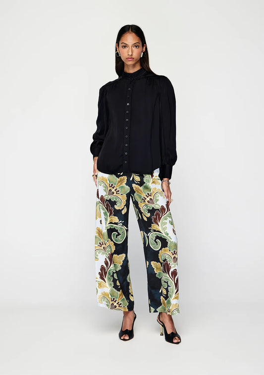 Lune Blouse in Black
